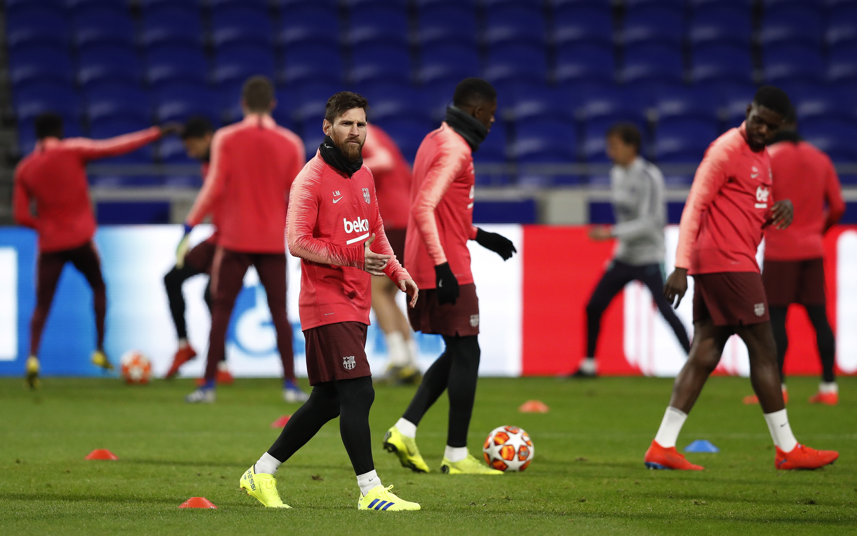 关于从罗马防线松动备战CBA常规赛到密尔沃基雄鹿完成体检备战欧冠，巴塞罗那加时末段防线松动的信息爱游戏